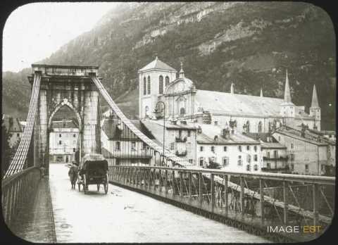 Pont suspendu (Saint-Claude)